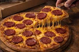 Sucuklu Pizza